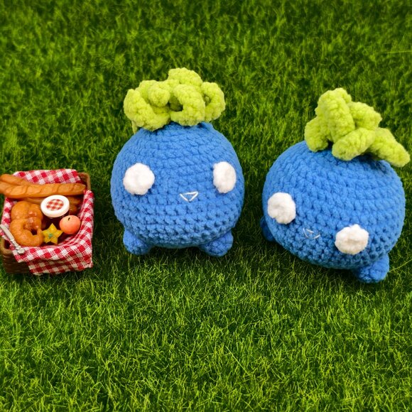 Handmade Amigurumi Crochet Pokemon Oddish Plushie - Picture 5 of 6
